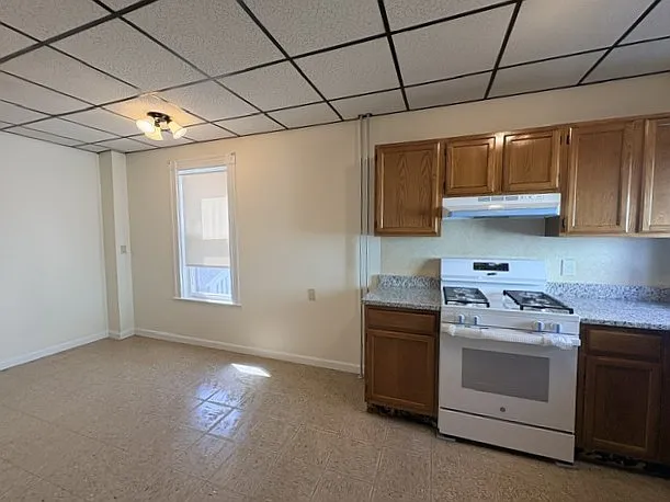 19 Beacon St #1 — Photo 21