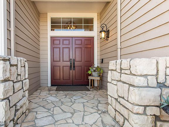 5th image of 881 Deer Willow Ct