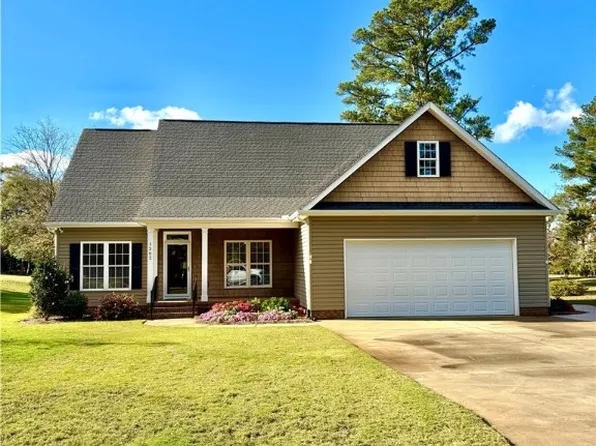 1202 Summers Dr, Pendleton, SC 29670