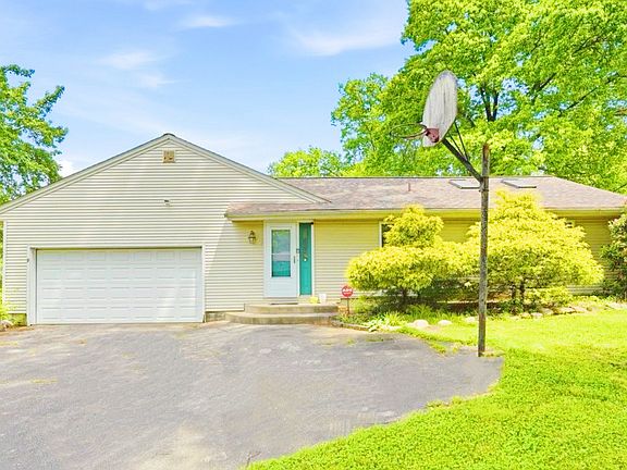 2nd image of 189 Pembroke Rd