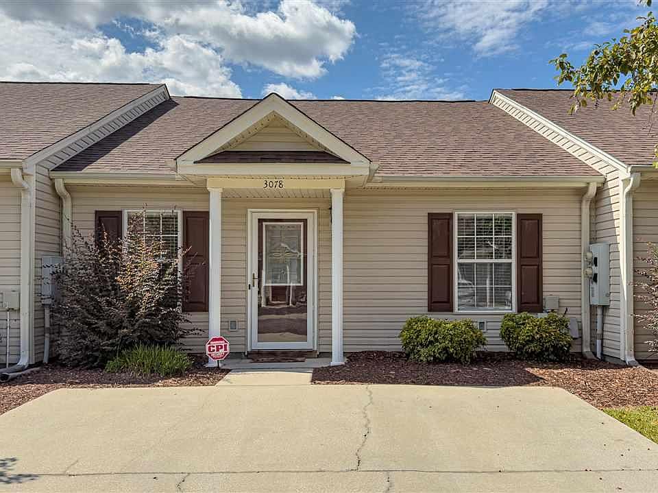 1st image of 3078 Combray Cir