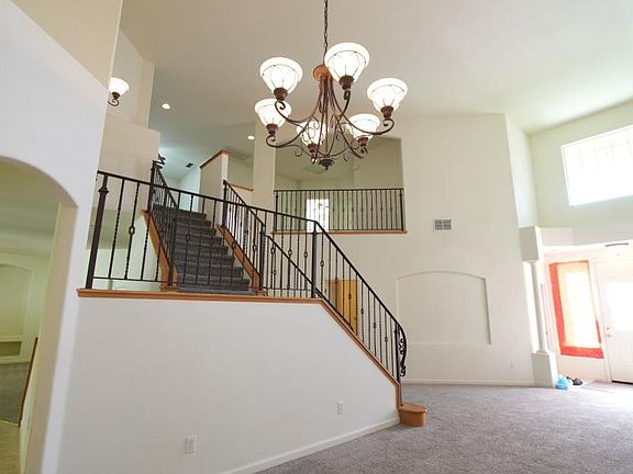 3rd image of 10315 Berryessa Dr
