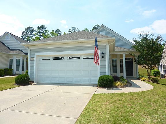 2nd image of 20261 Dovekie Ln