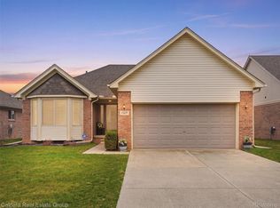 15605 Cucci Dr, Clinton Township, MI