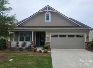 567 Lincoln Quarters Ln, Fort Mill, SC 29708