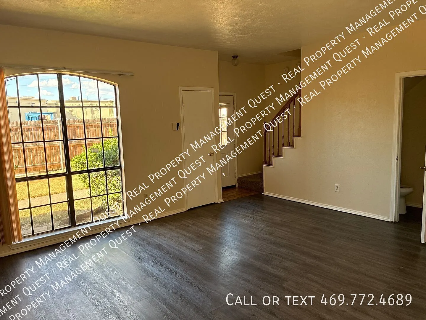 Duncanville townhome ready for move in. - Deposit Assistance is available- Accepts Housing — Photo 4