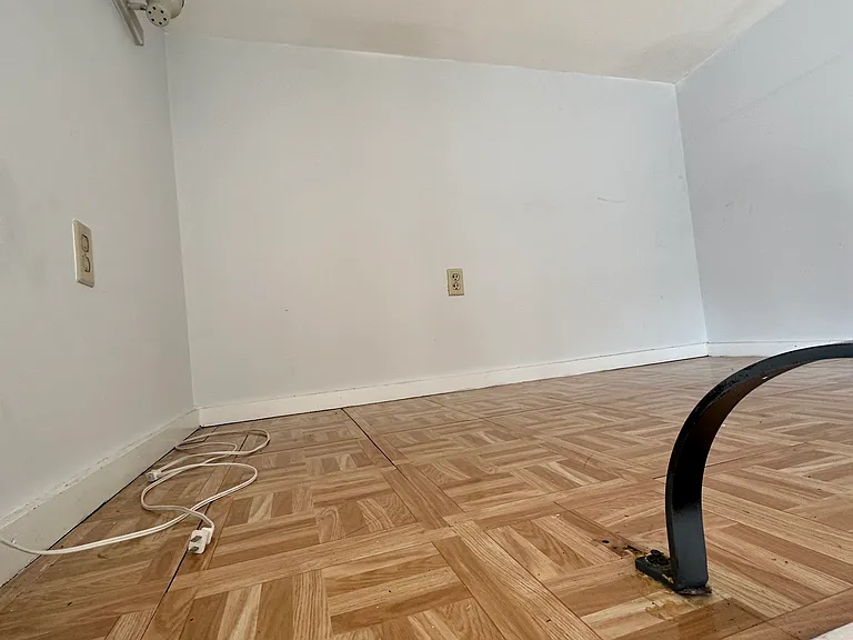 61-65 Brookline Ave #421 — Photo 5