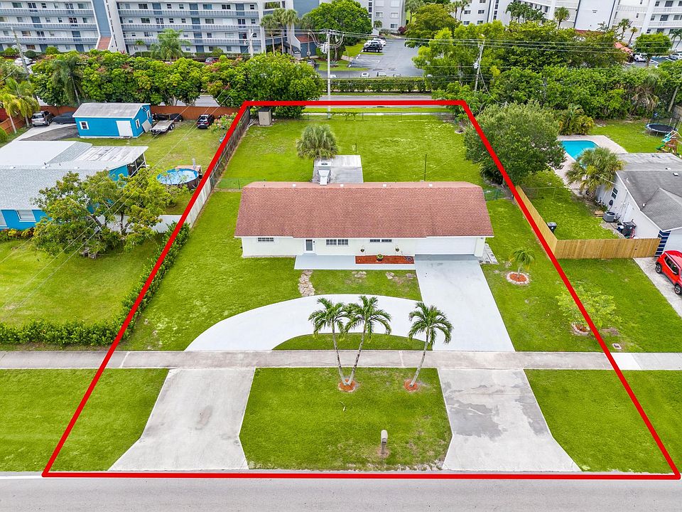 1st image of 3360 Pinehurst Drive
