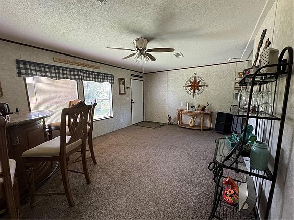 4th image of 530 Hunting Club Avenue