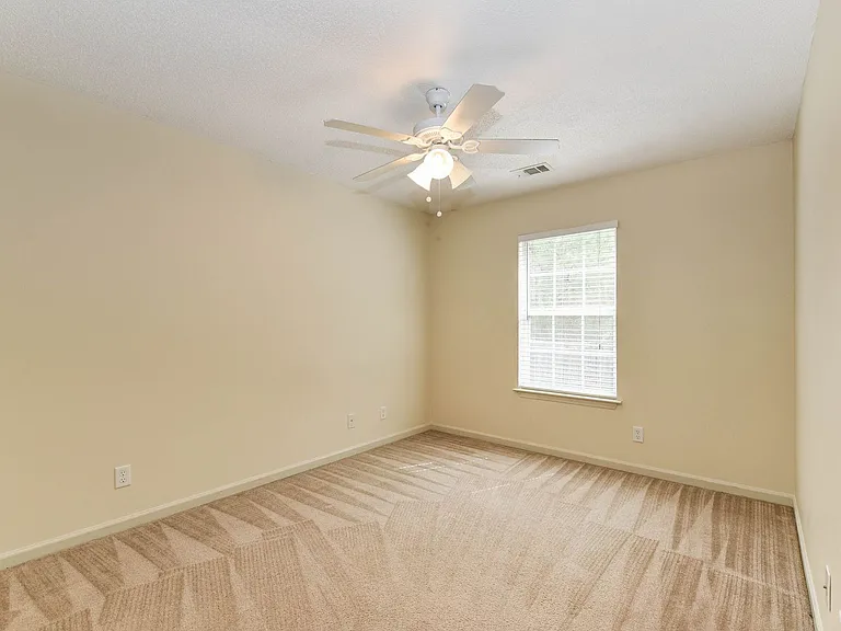 665 Rushing St — Photo 16