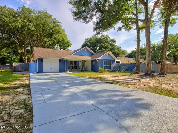 9117 Barnacle Blvd, Ocean Springs, MS 39564