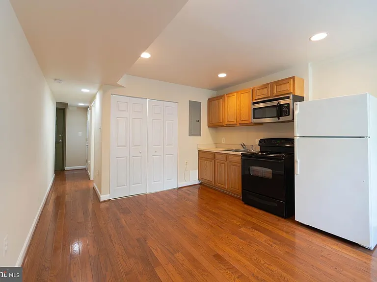 444 Rhode Island Ave NW #302 — Photo 3