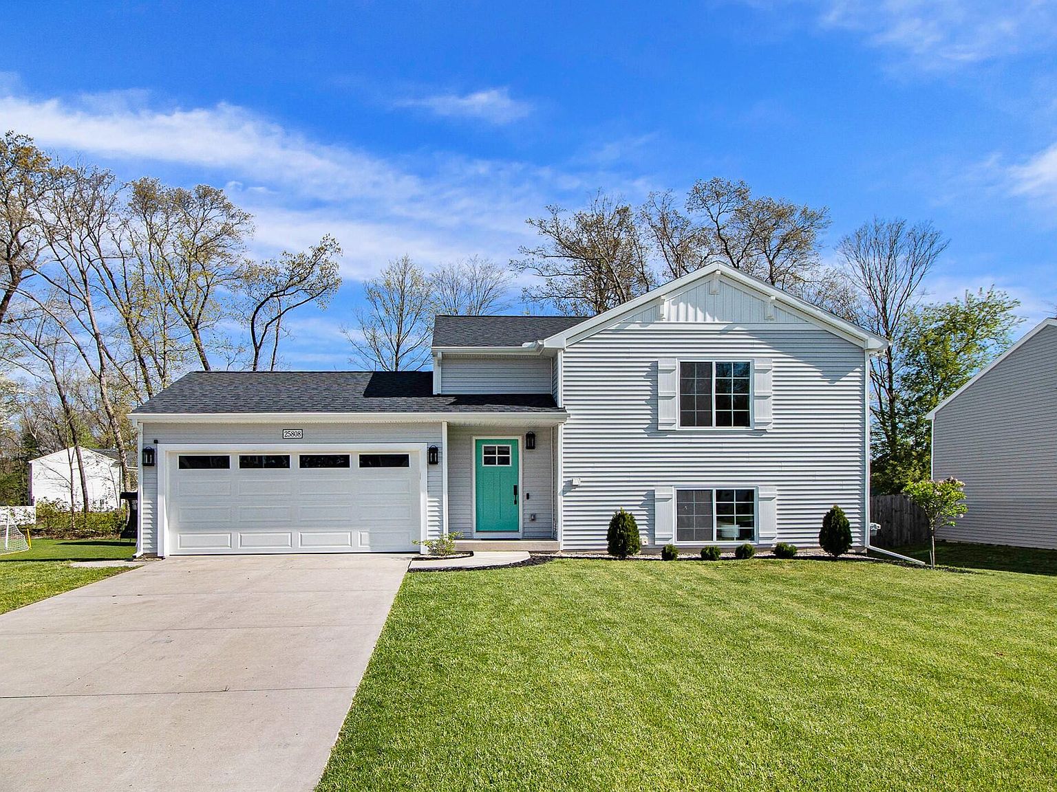 25808 Forest Ln, Mattawan, MI 49071 | Zillow