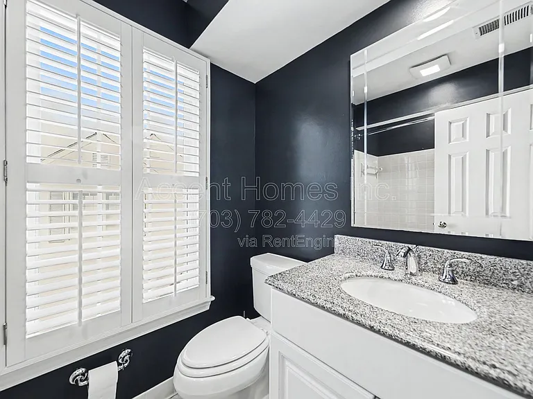 8942 Kenilworth Dr — Photo 25