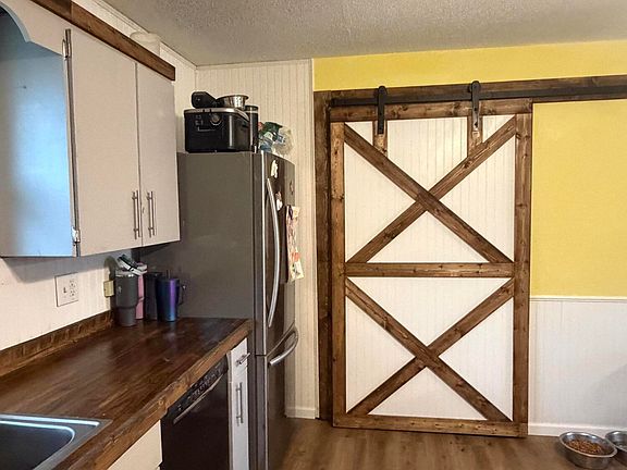 4th image of 316 Geyer Road