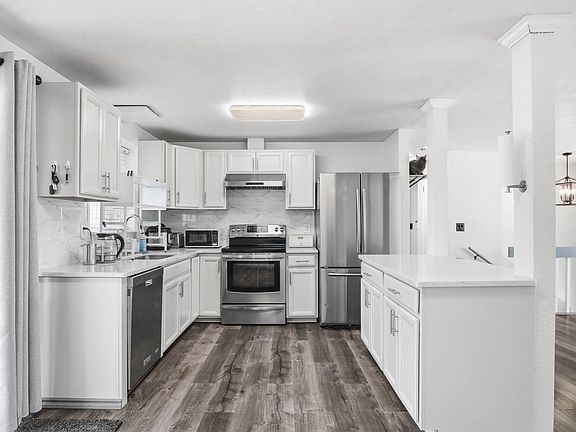 2nd image of 5007 N Darin Rd