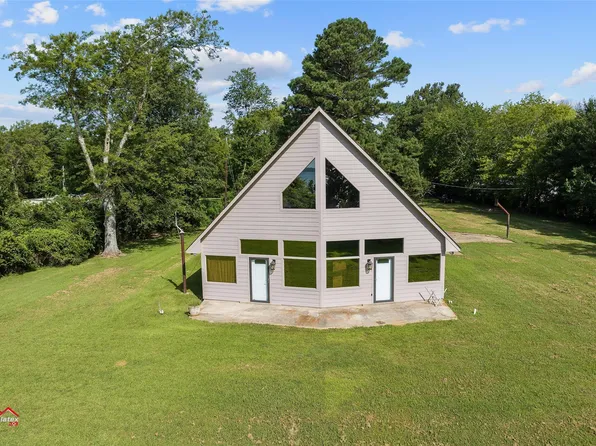 10307 Pirogue Rd, Oil City, LA 71061