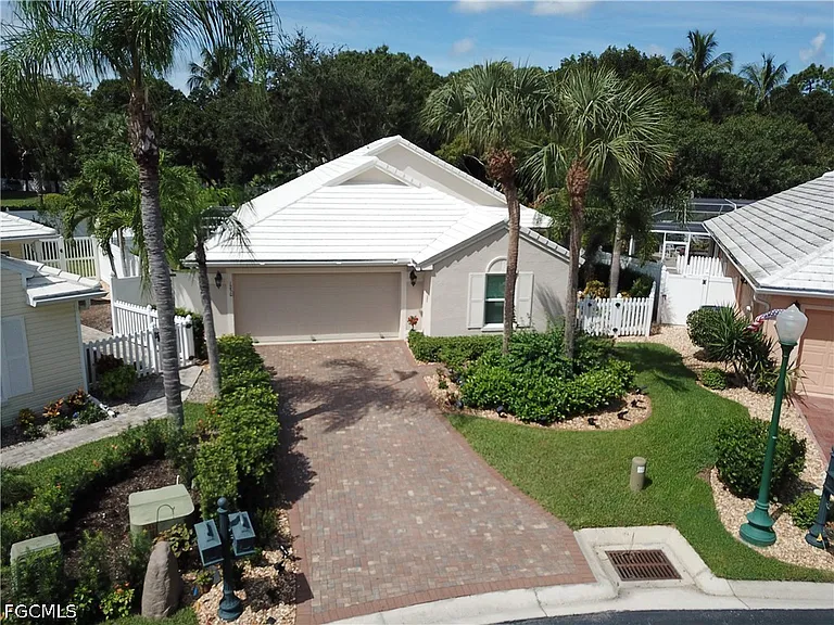1250 Silverstrand Dr — Photo 39