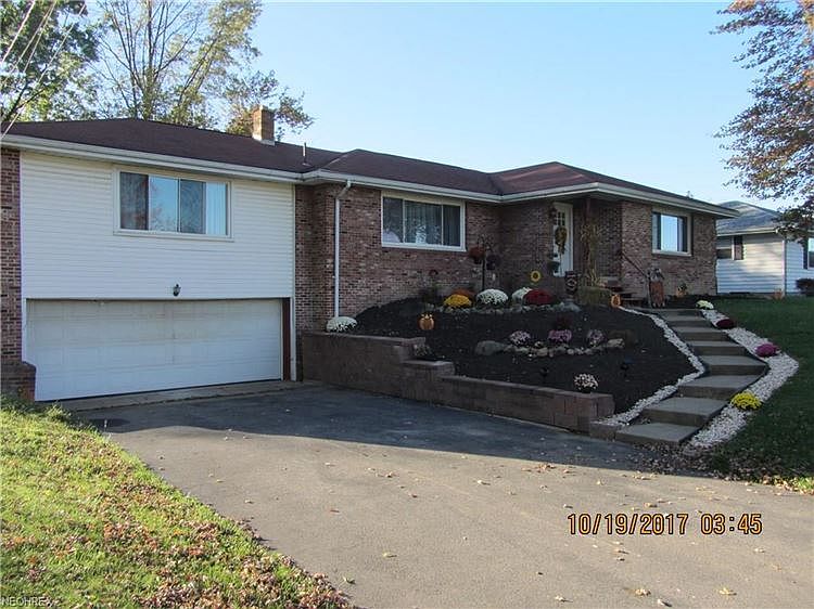 444 Bedford Rd SE, Hubbard, OH 44403 Zillow