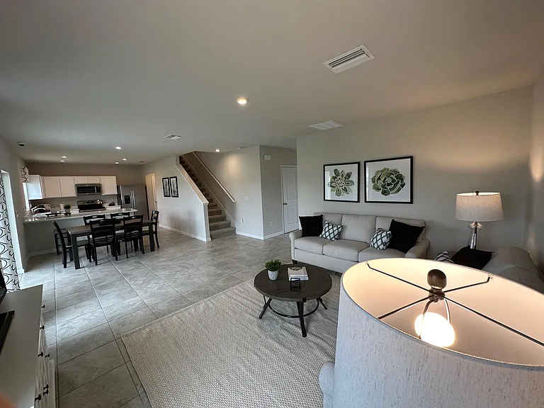 162 Brofield Ave — Photo 6