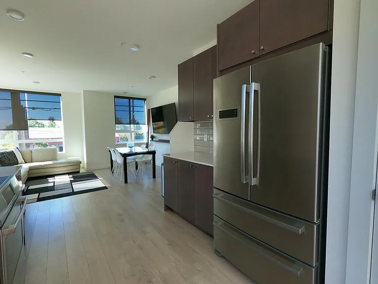 7500 15th Ave NW #A — Photo 4