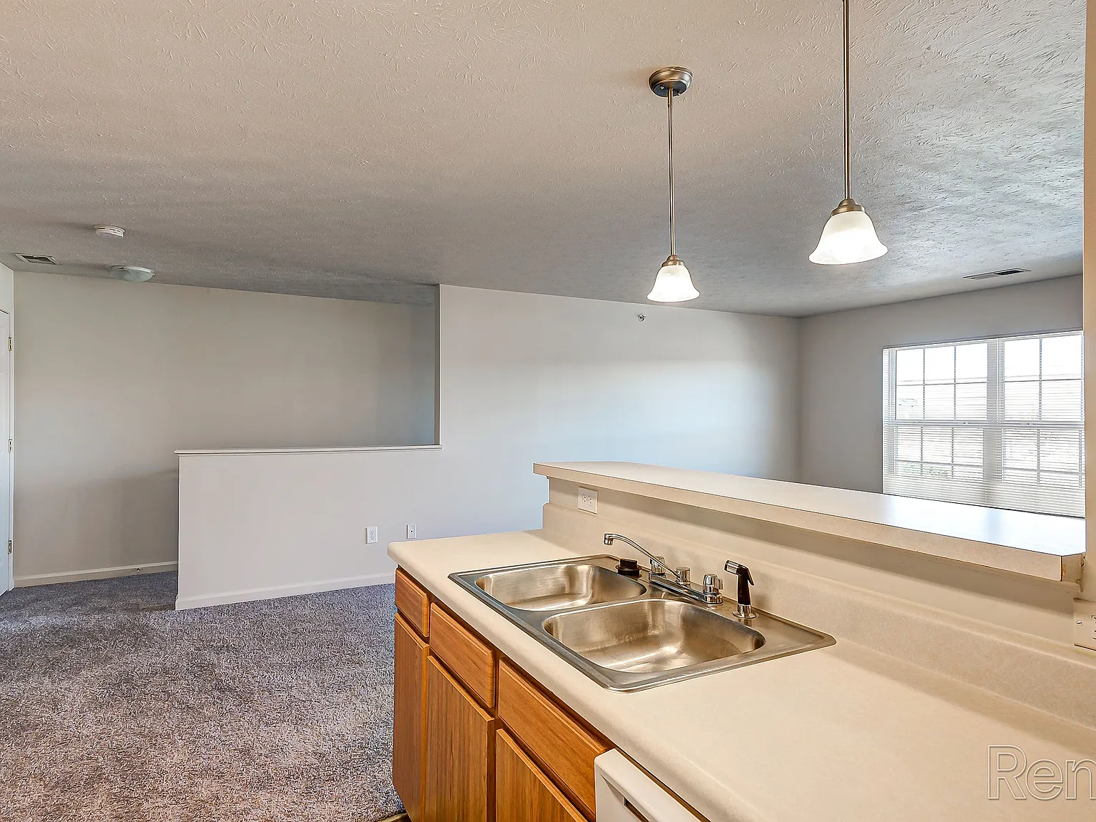 Valley View — Photo 3