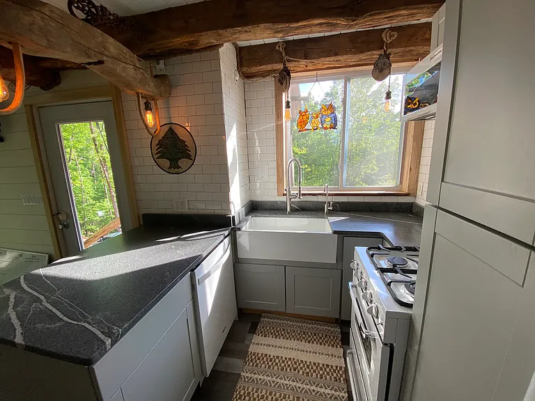 107 Tree House Trl — Photo 9