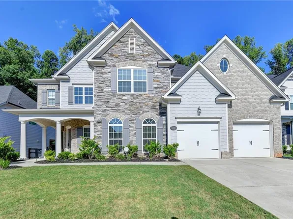 232 Wild Rose Cir, Holly Springs, GA 30115