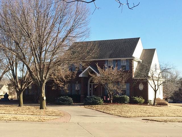 1st image of 4608 Manor Dr