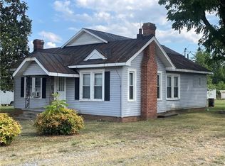 40 Browns Chapel Rd, Gibsonville, NC 27249