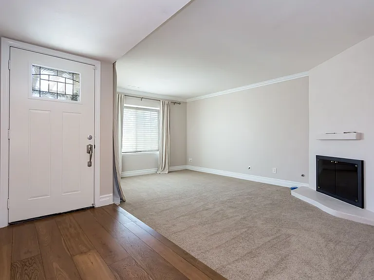 5564 Lone Star Dr — Photo 6