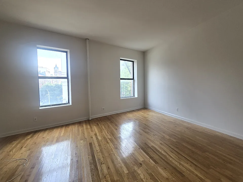 248 W 105th St #2B