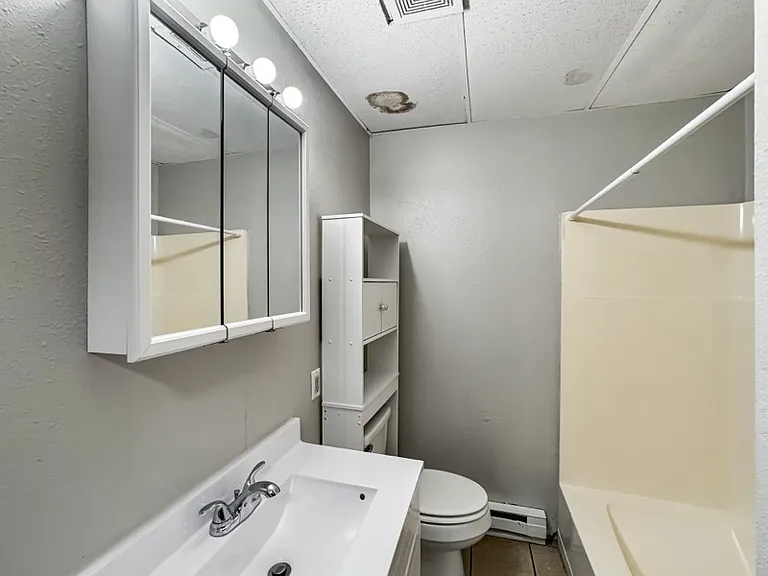 111 Cottonwood St #12 — Photo 8