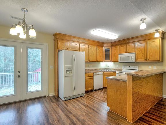 3rd image of 2680 Watermark Dr