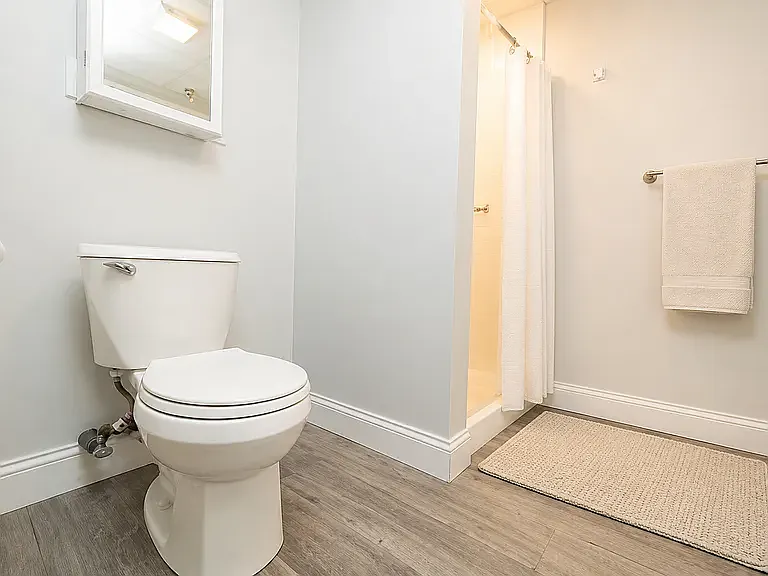 2 bed, 965 sqft, $3,100 — Photo 4