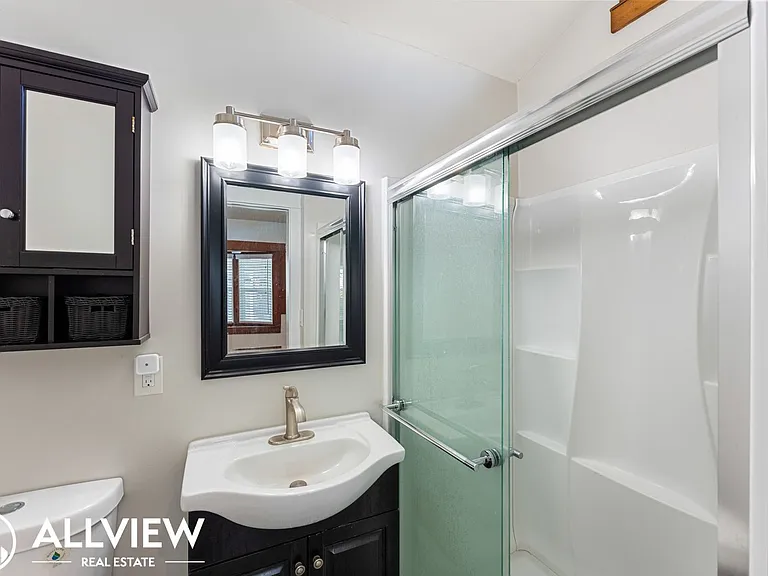 2474 Santa Ana Ave — Photo 17