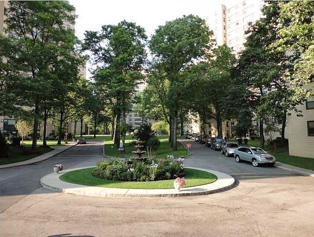 1st image of 2 Fordham Hill Oval APT 14H