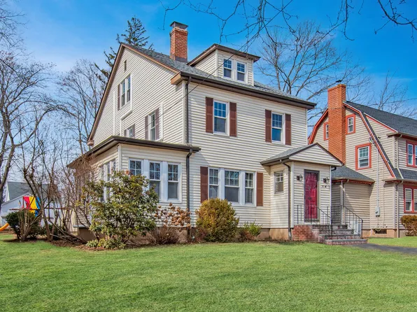 83 Penn Drive, West Hartford, CT 06119