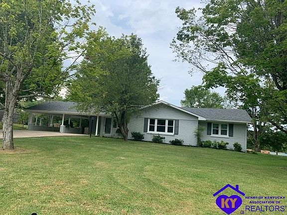 2nd image of 108 Circle Dr