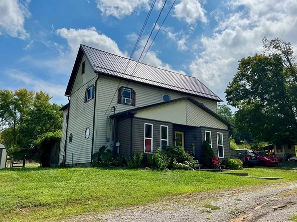 302 Essman Sugar Camp Rd, South Webster, OH 45682