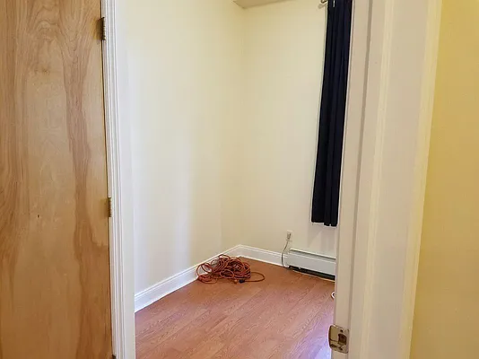 Rented by Manhattan Apartment Organization | media 57