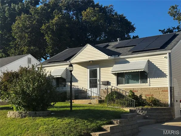 9633 Echo Ln, Saint Louis, MO 63114
