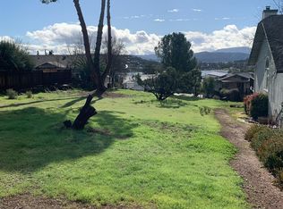 18475 Kentwood Place, Hidden Valley Lake, CA