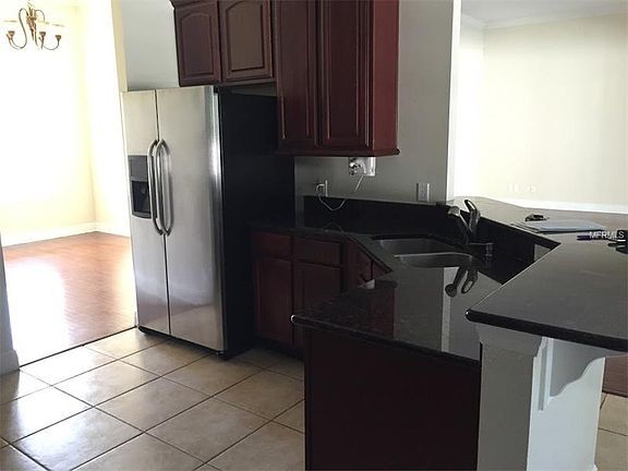 4th image of 1256 Shorecrest Cir