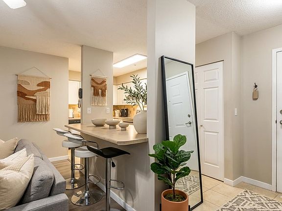 4th image of 2700 McCallum Rd #104