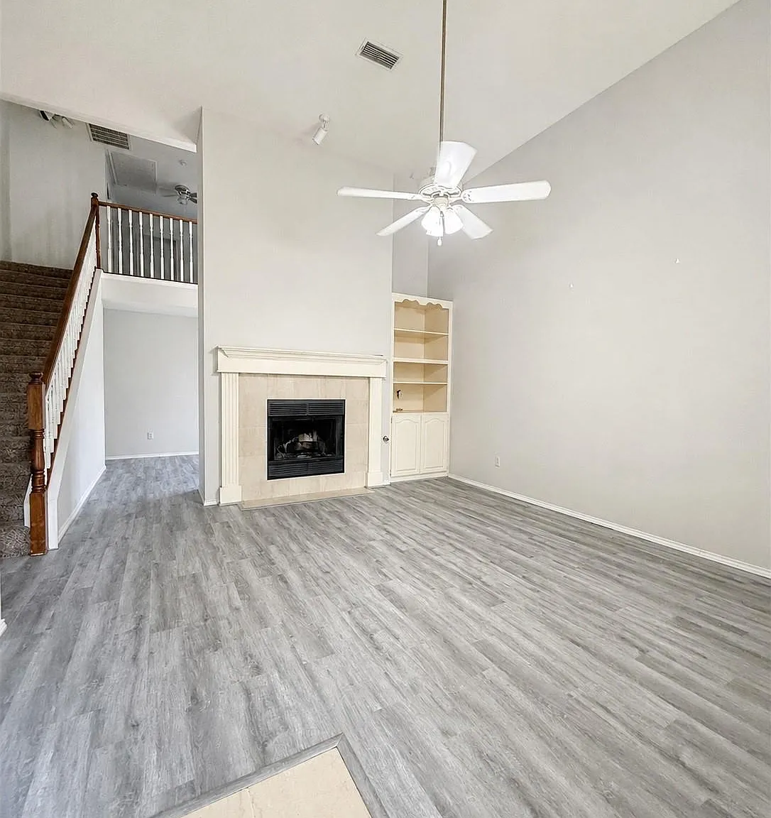 3 bed, 2.5 bath, 1846 sqft, $2,650 — Photo 2