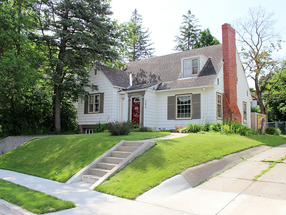 1st image of 343 Ramsey St