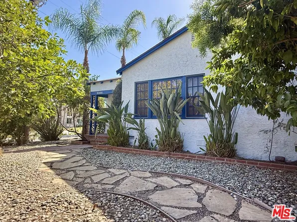 6205 Gentry Ave, North Hollywood, CA 91606