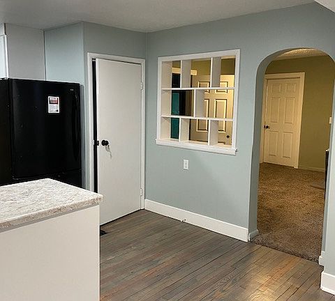 Open kitchen/living area