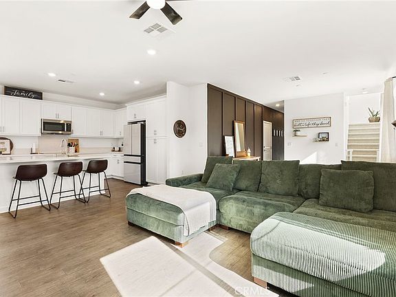 4th image of 31530 Cobalite Dr